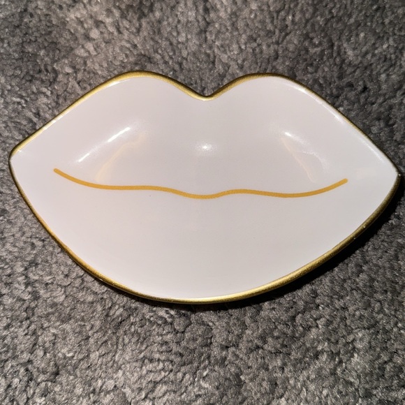 Jewelry Dish - Picture 2 of 3